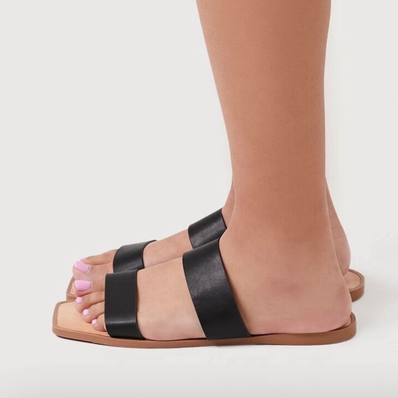 NWOT Faux Leather Sandals - Picture 3 of 3